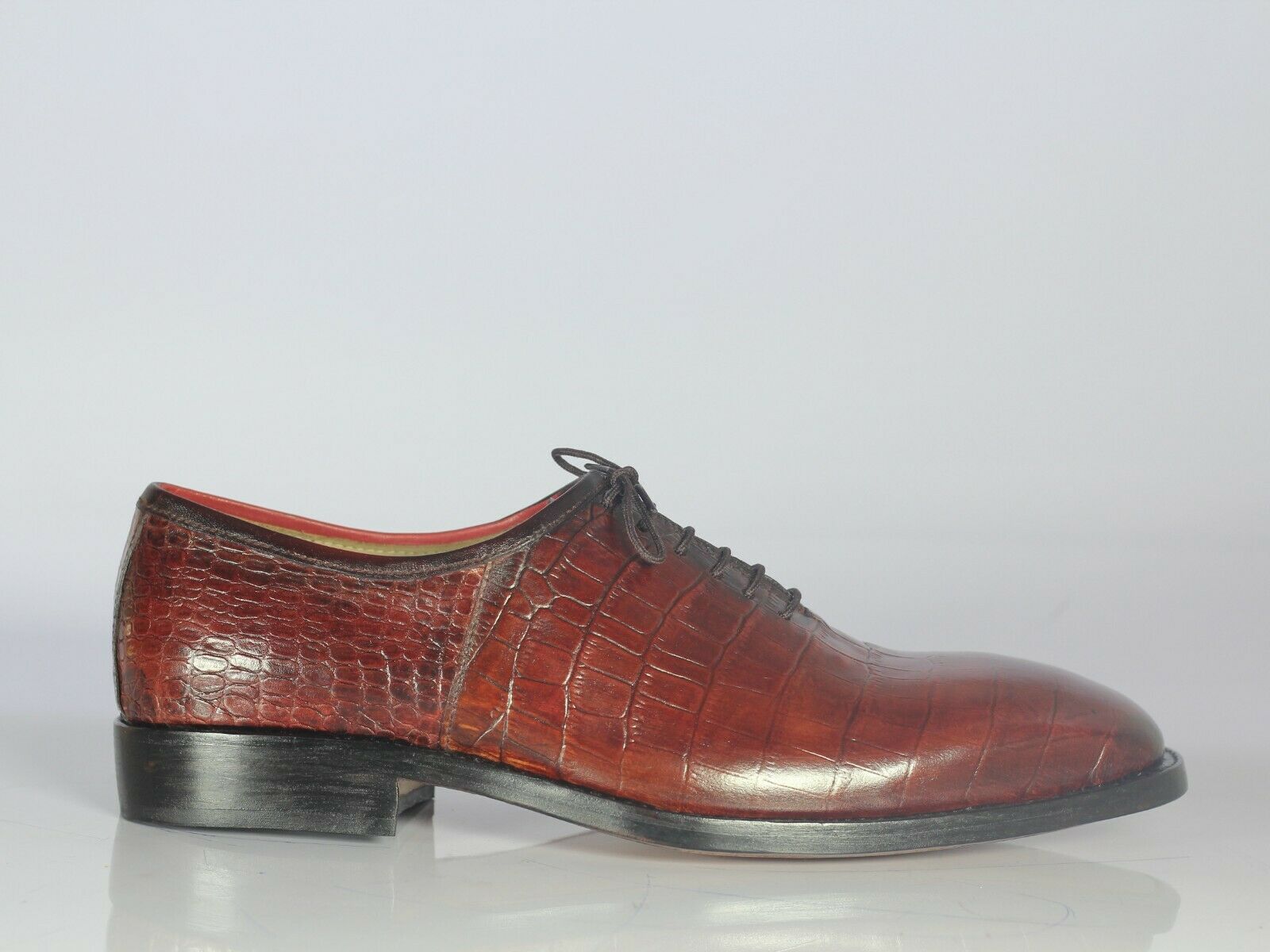 Handmade Men's Burgundy Alligator texture Whole Cut Shoes, Men Designer Shoes - theleathersouq