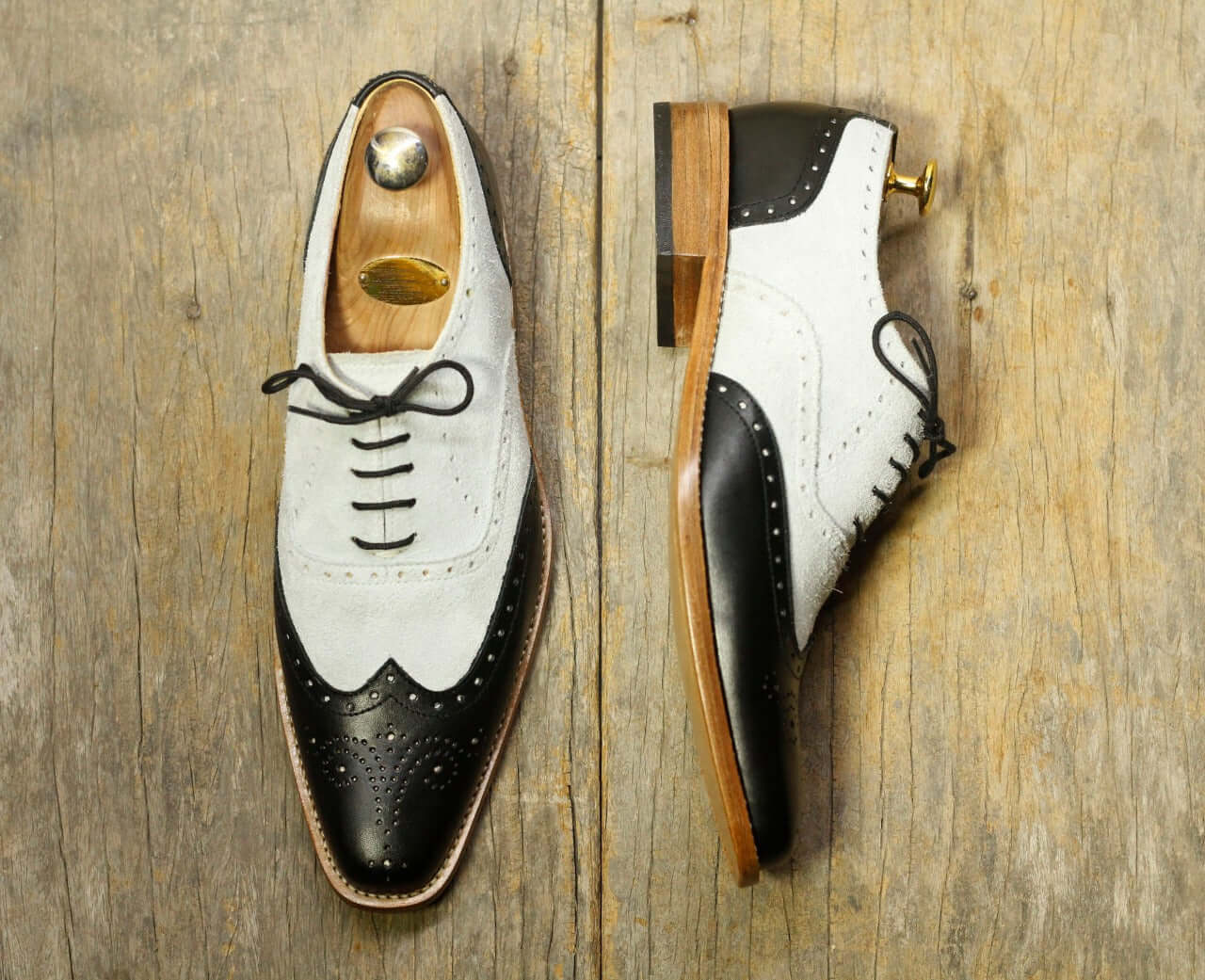 Handmade Men's Black & White Wing Tip Brogue Leather Lace Up Shoes, Men Designer Dress Shoes - theleathersouq