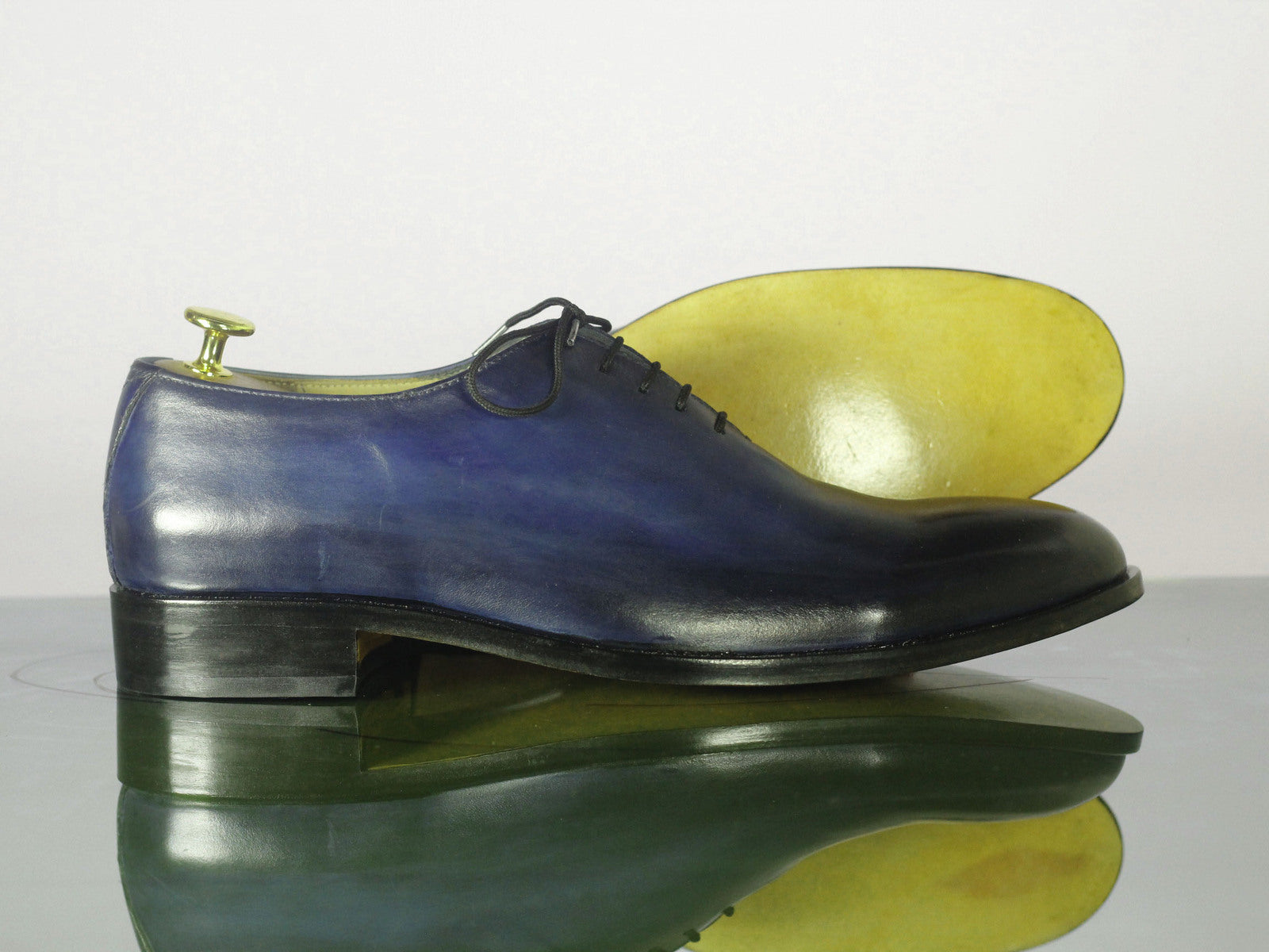 Handmade Mens Navy blue Leather Oxfords shoes. Men blue leather dress shoes
