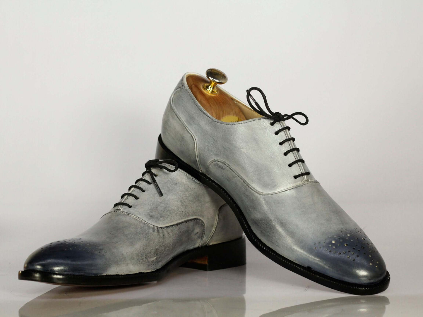 Handmade Men's Silver Leather Brogue Lace Up Shoes, Men Designer Dress Formal Luxury Shoes