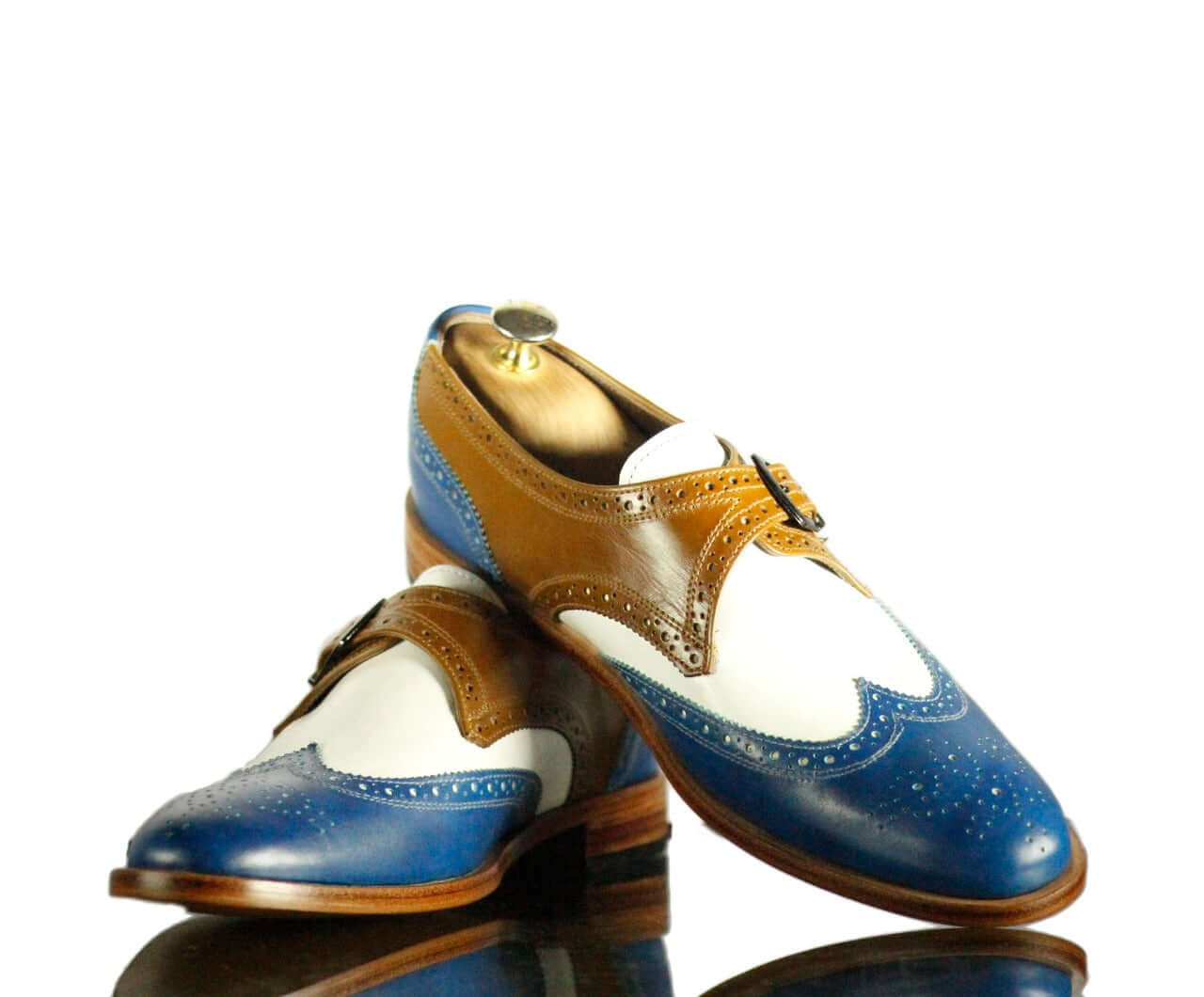 Mens gold wingtip on sale shoes