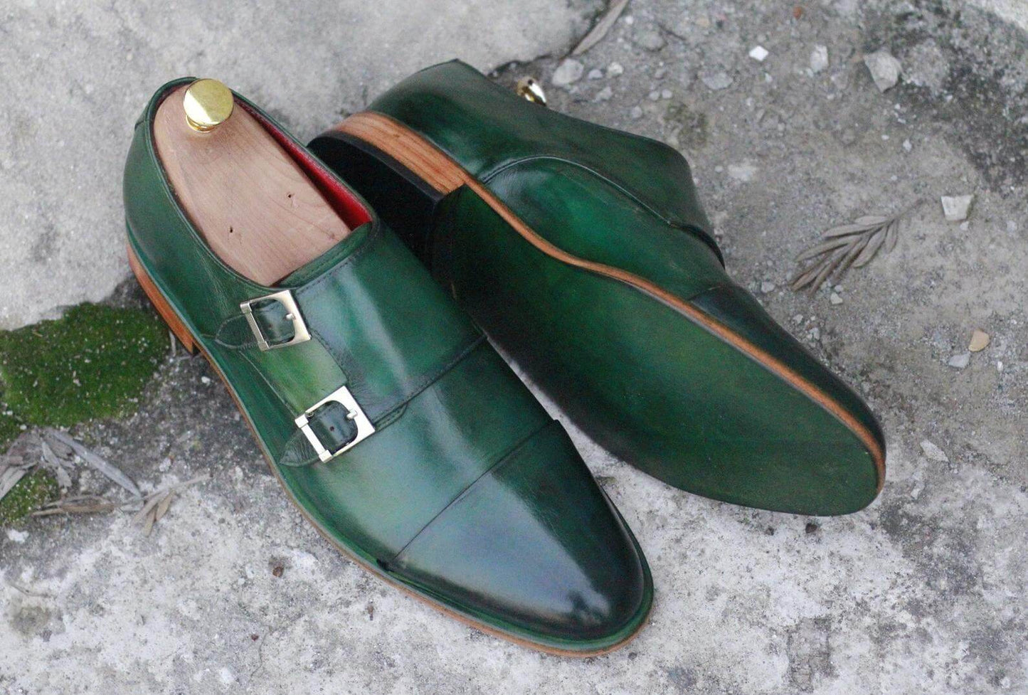 Awesome Men's Handmade Green Leather Cap Toe Buckle Shoes. Men Dress Formal Fashion Shoes